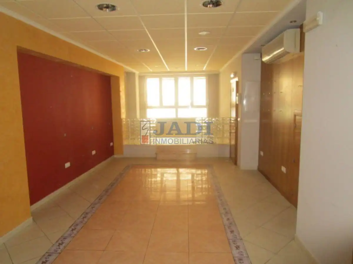 Local comercial de lloguer a Valdepeñas, imagen 6