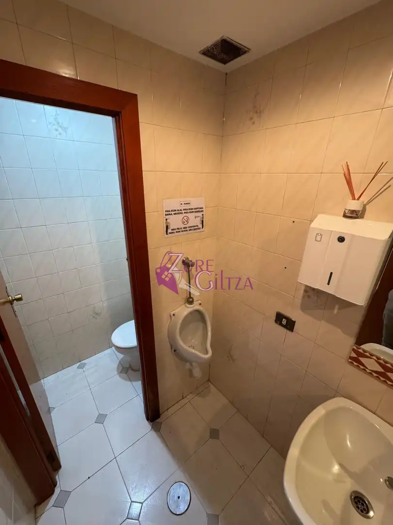 Business premises for sale in Durango, imagen 21