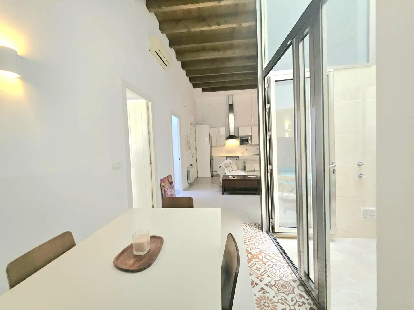 Sala de estar de Planta baja de alquiler en Sevilla con Aire acondicionado, Calefacción y Amueblado