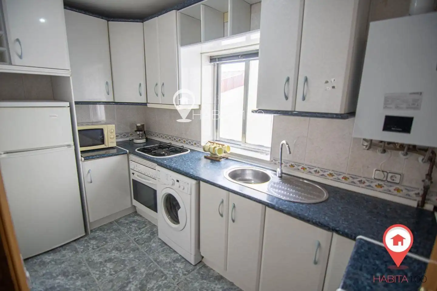 Cocina de Piso en venta en Cuenca con Calefacción, Terraza y Trastero