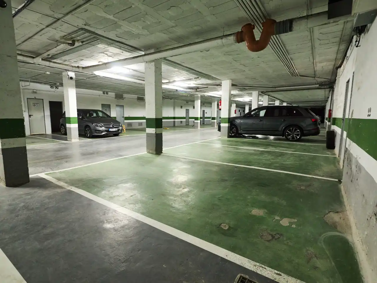 Parking de Apartamento en venta en Torrevieja con Aire acondicionado, Calefacción y Terraza