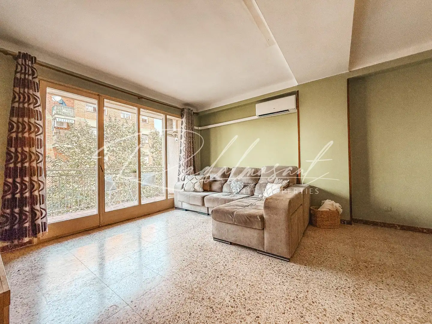 Sala de estar de Piso en venta en Reus con Aire acondicionado, Calefacción y Terraza