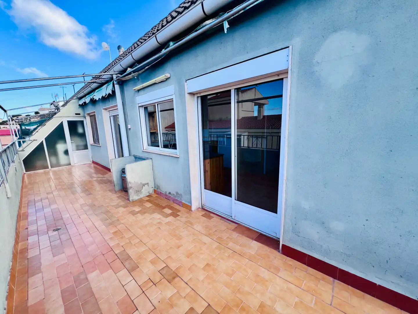 Vista exterior de Ático en venta en Petrer con Terraza y Horno