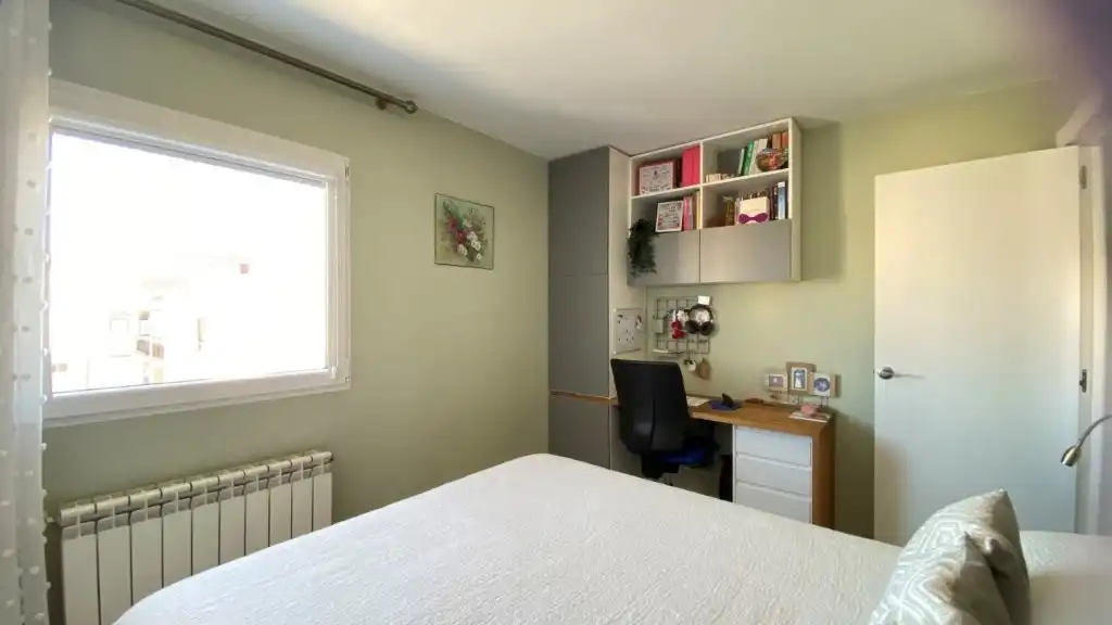 Bedroom of Flat for sale in Leganés  with Air Conditioner, Heating and Terrace