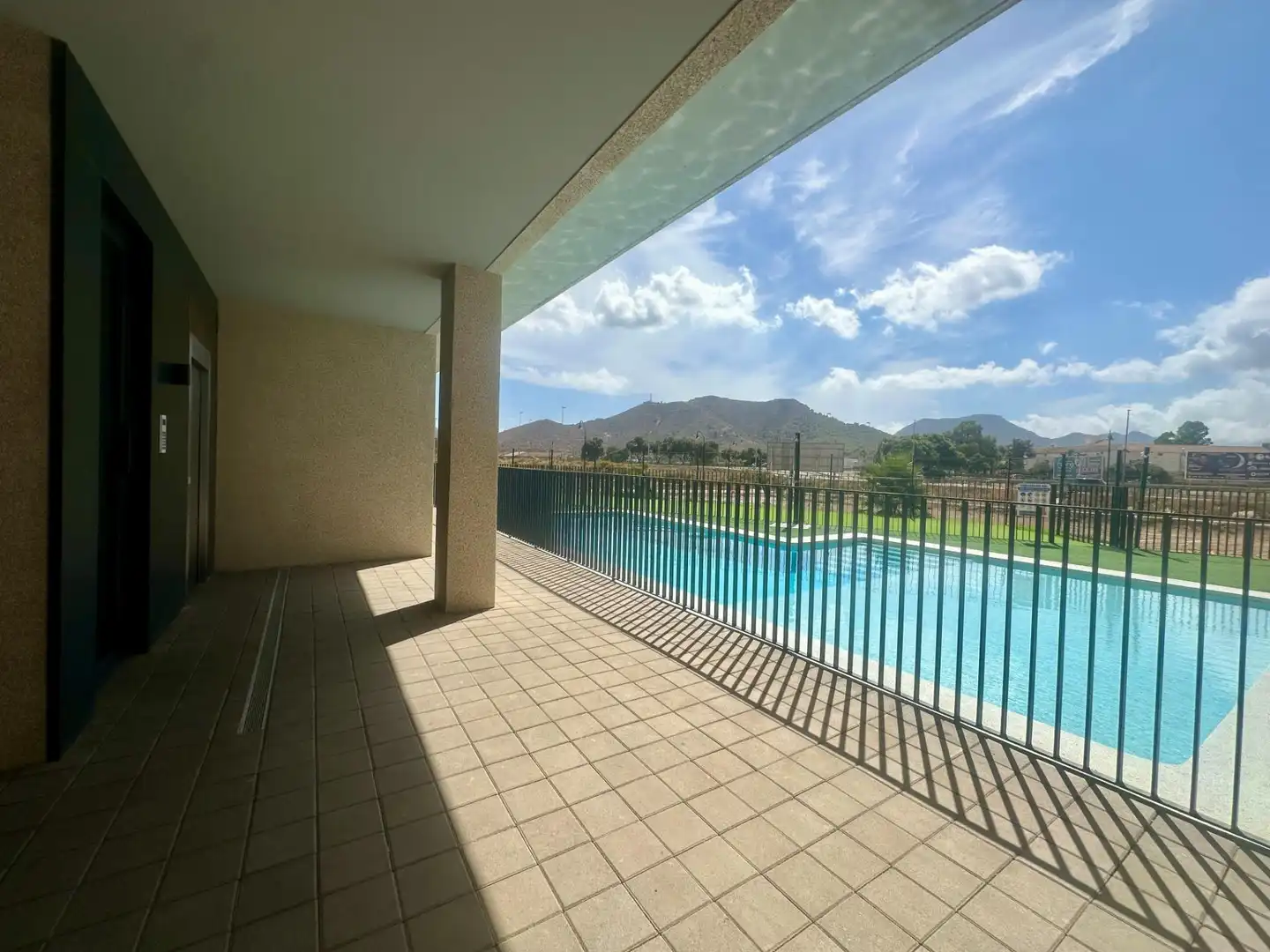 Piscina de Pis en venda en Cartagena amb Aire condicionat, Jardí privat i Balcó