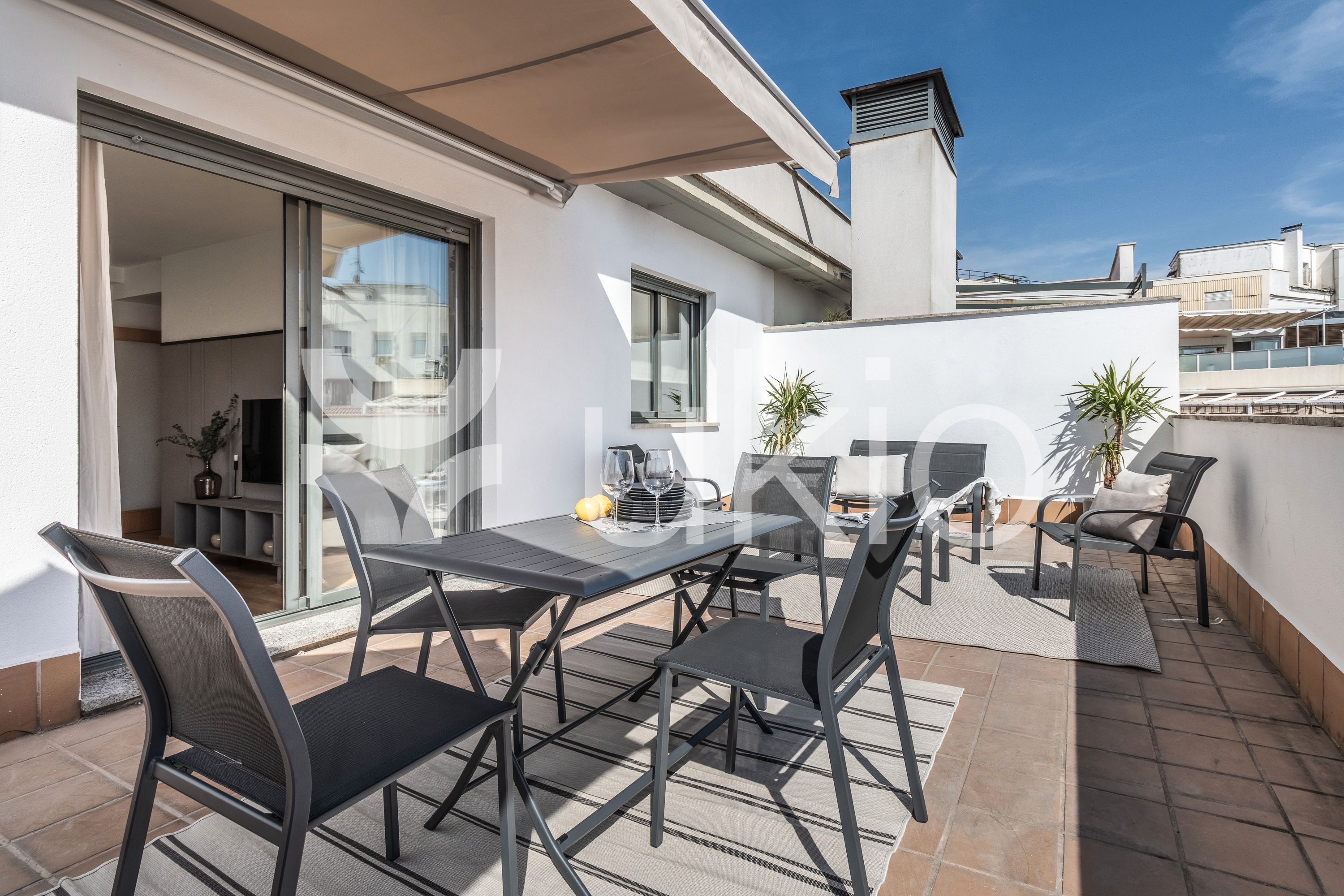 Terrassa de Apartament de lloguer en  Madrid Capital amb Aire condicionat, Terrassa i Moblat