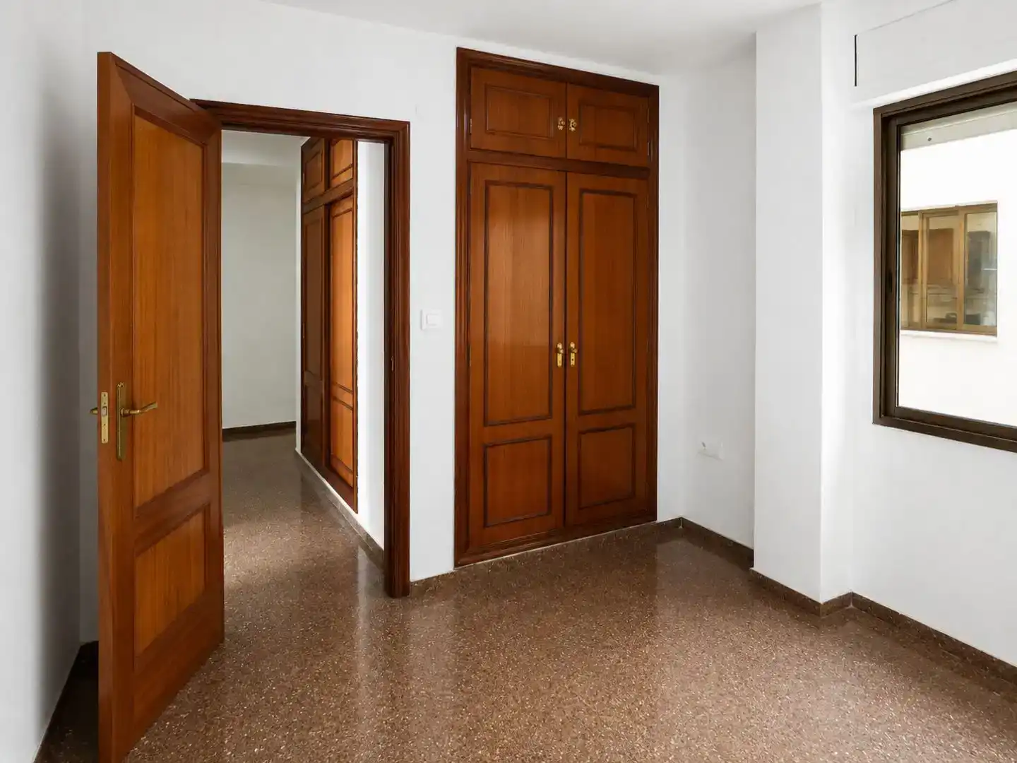 Wohnung zum Verkauf in L'Eliana mit Balkon