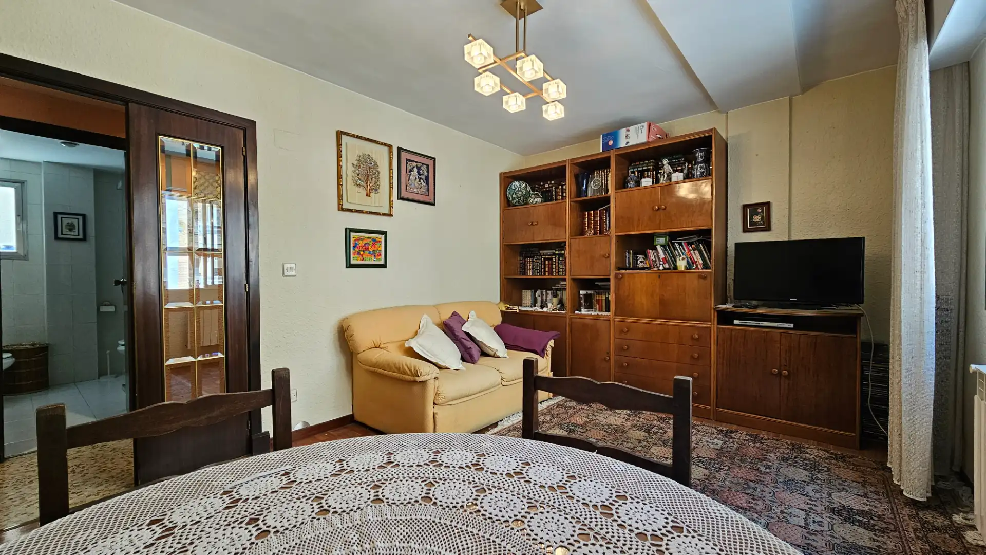 Living room of Flat for sale in Zaragoza  with Heating