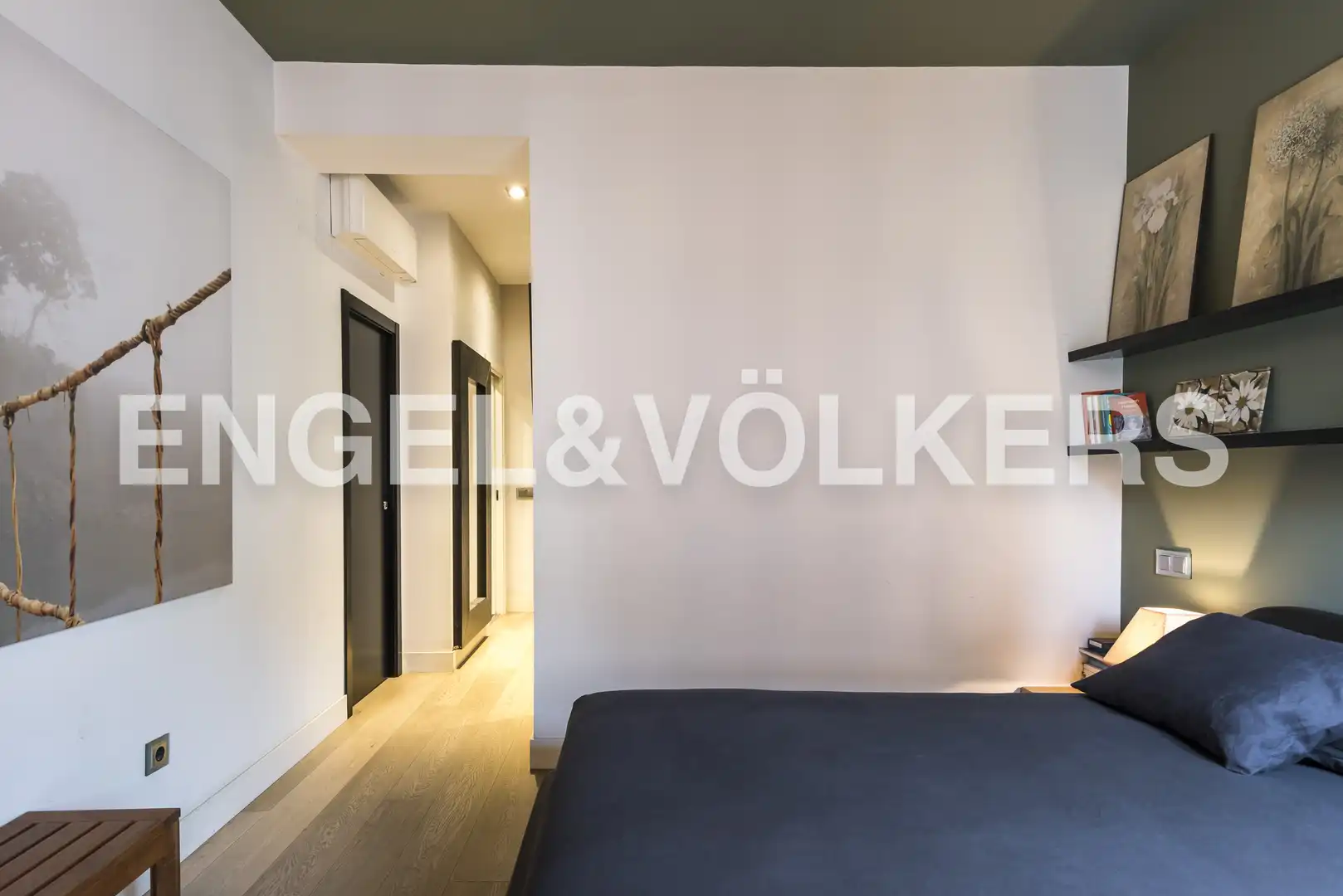 Bedroom of Flat for sale in Madrid  with Air Conditioner, Heating and Parquet flooring