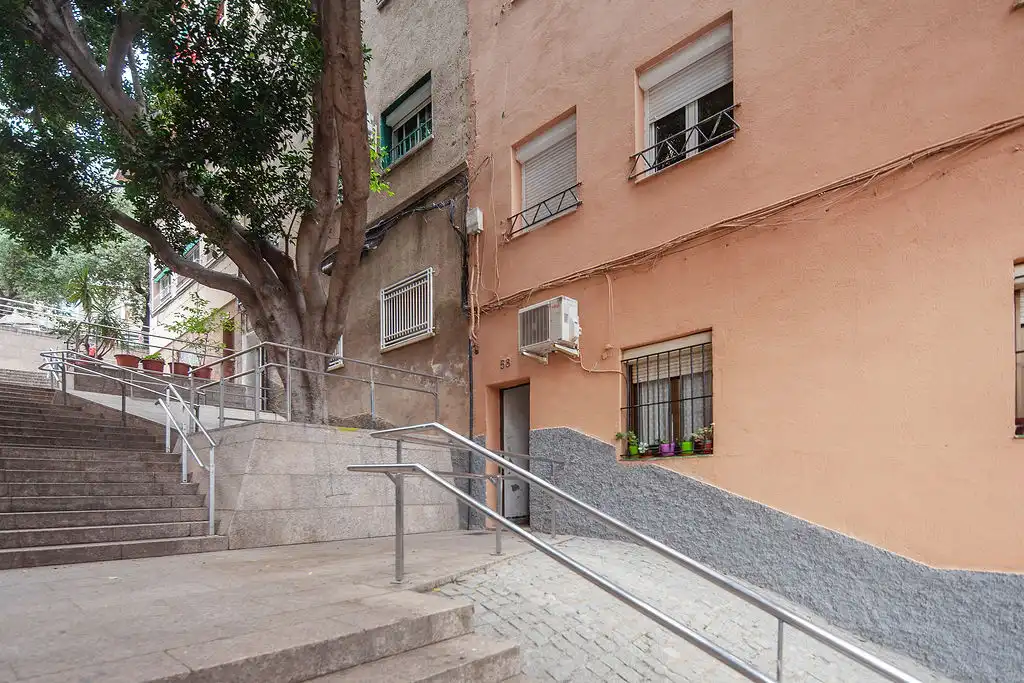 Exterior view of Flat for sale in Barcelona