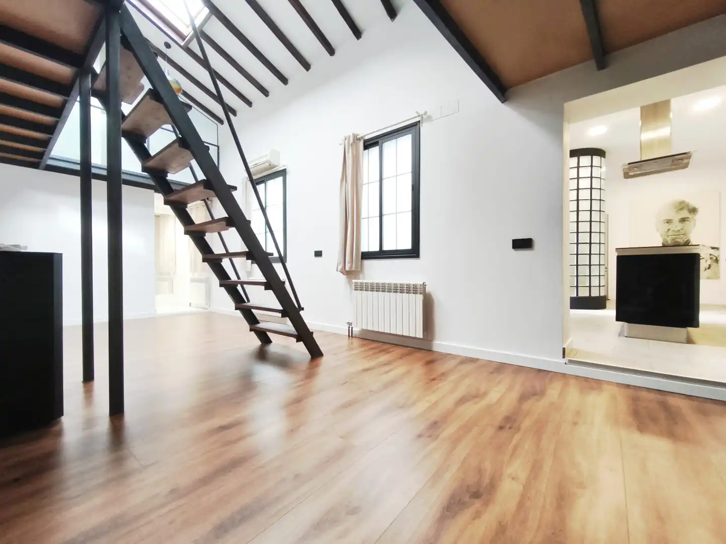 Loft zur Miete in Madrid mit Klimaanlage, Heizung und Parkett