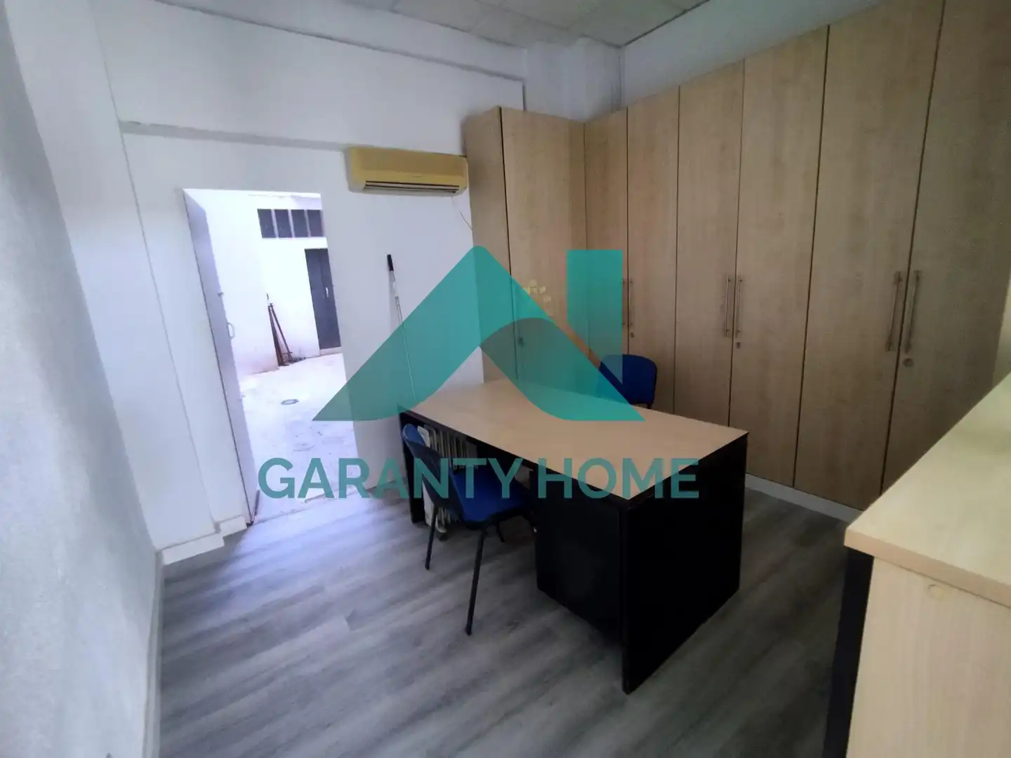 Business premises for sale in Casco Antiguo, imagen 7