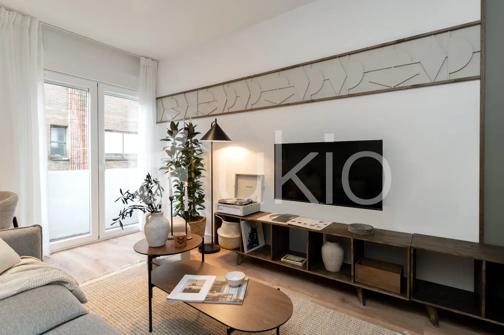 Living room of Apartments for rent in Madrid  with Air Conditioner, Heating and Furnished