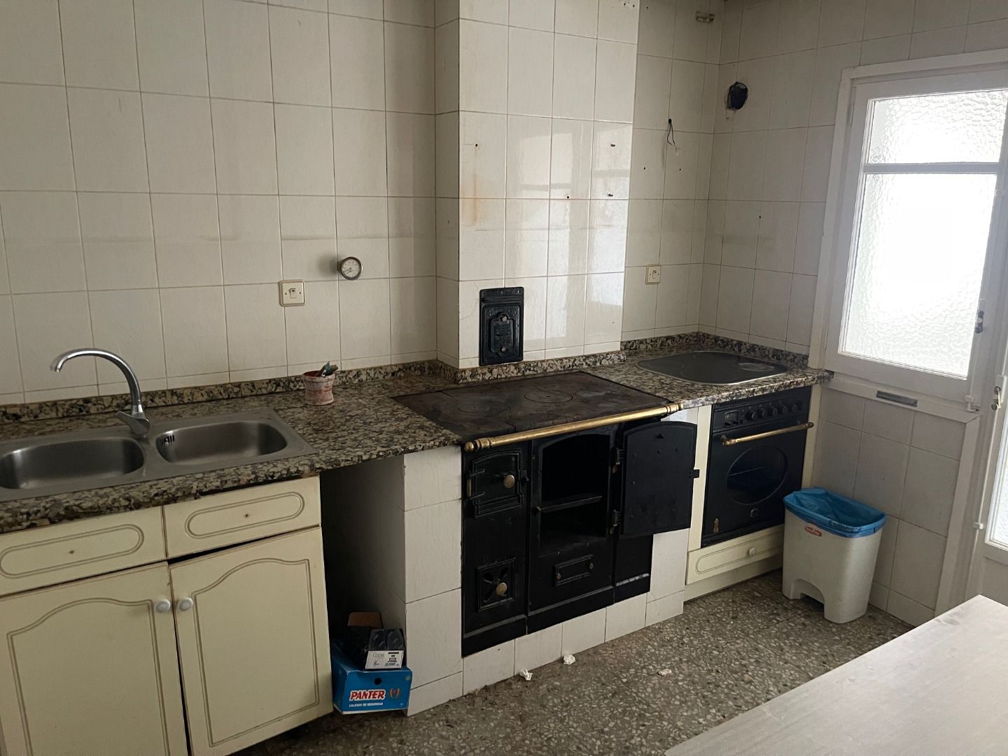 Küche von Wohnung zum verkauf in Navaleno mit Terrasse