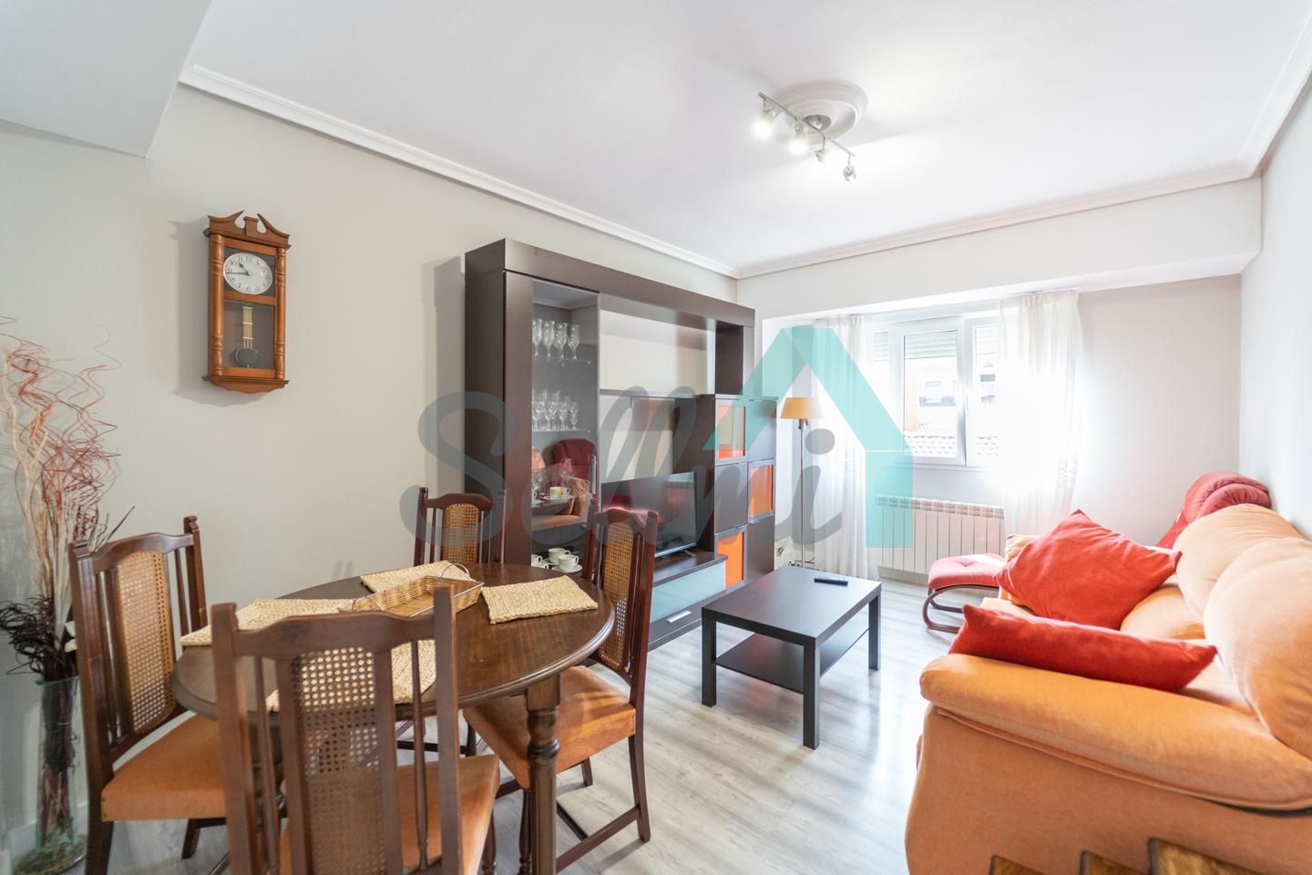 Living room of Flat to share in Oviedo   with Heating, Terrace and Furnished