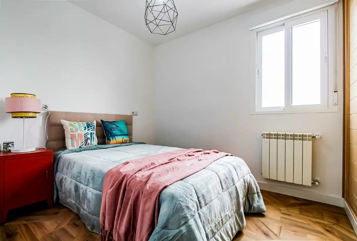 Bedroom of Flat for sale in Madrid  with Air Conditioner, Heating and Terrace