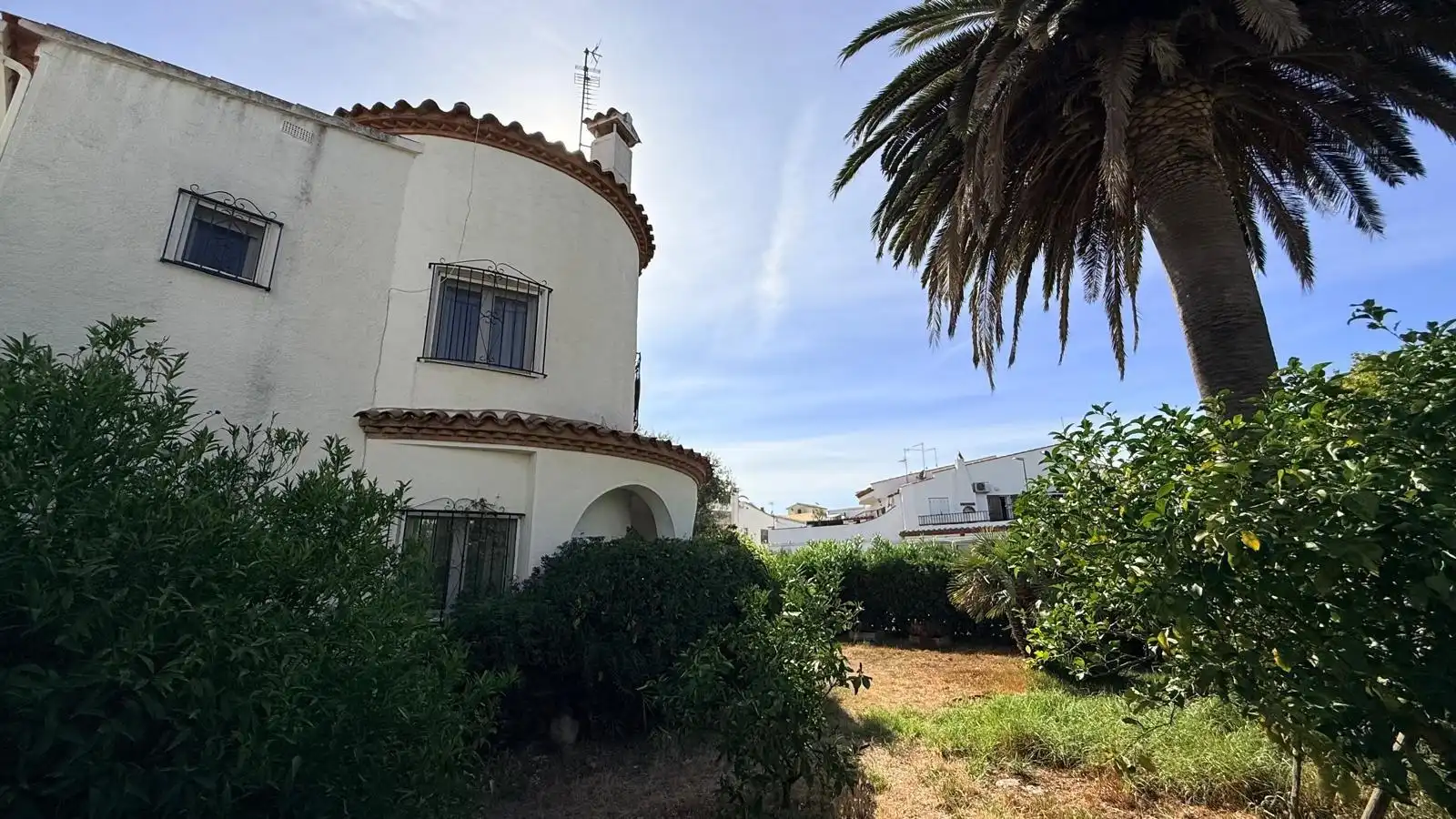 Vista exterior de Casa o chalet en venta en Empuriabrava con Calefacción, Jardín privado y Terraza