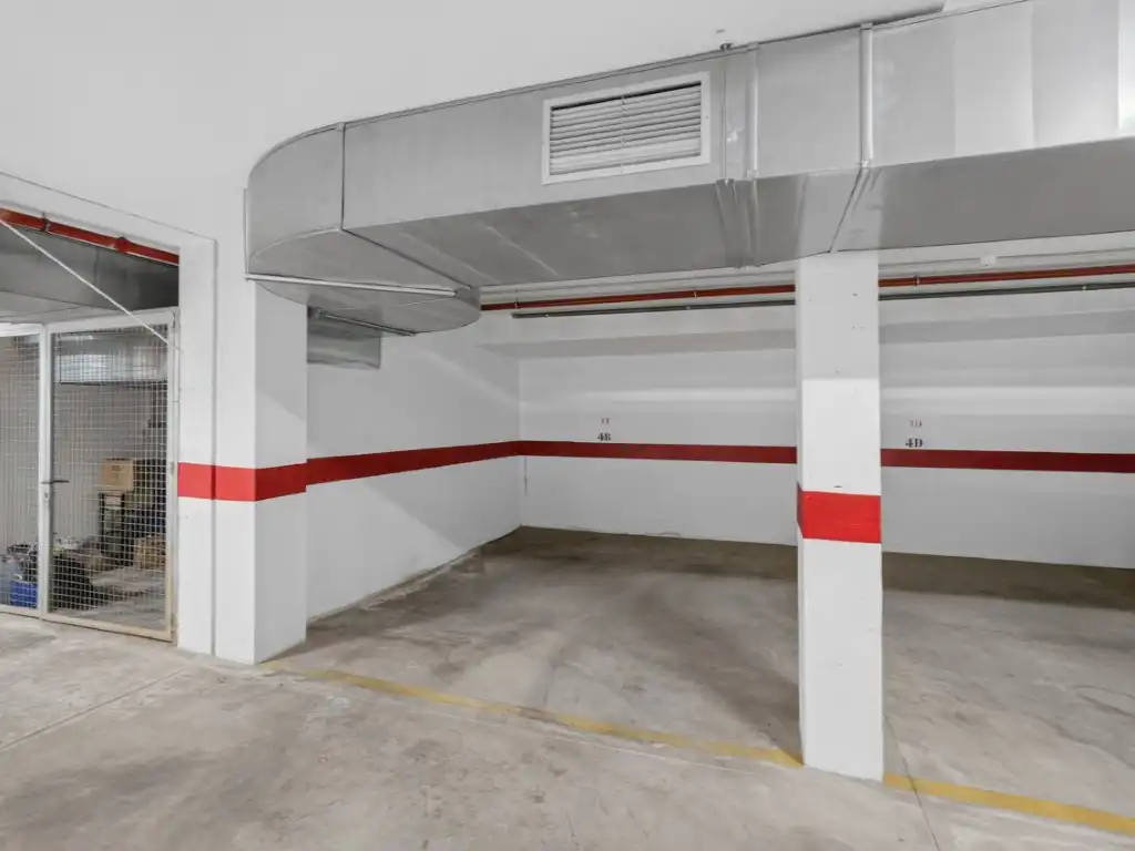 Parking de Casa adosada en venta en Orihuela con Aire acondicionado, Jardín privado y Terraza