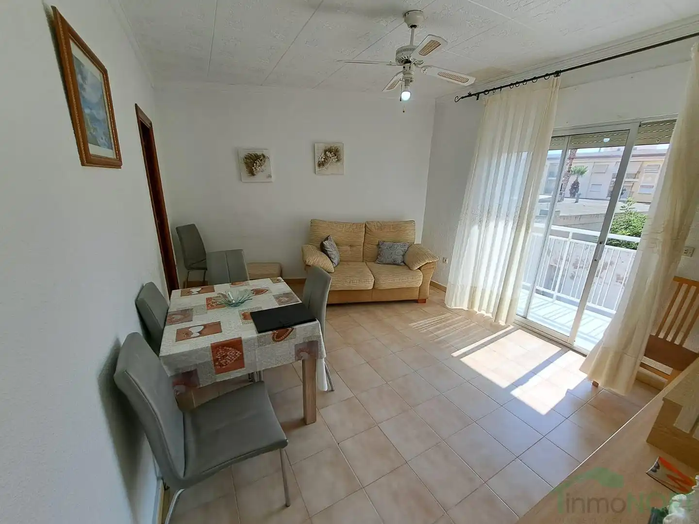 Sala d'estar de Pis en venda en Los Alcázares