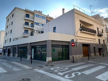 Résidentiel avec ascenseur à vendre à Carrer Pou Artesia