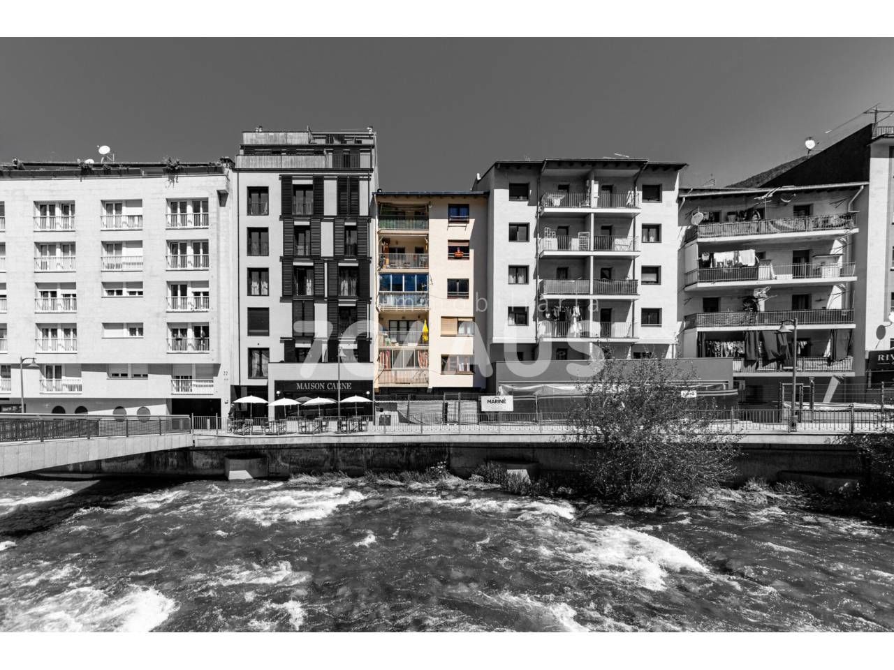 Vista exterior de Edificio en venta en Andorra la Vella