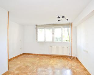 Dormitori de Dúplex de lloguer en  Madrid Capital amb Calefacció