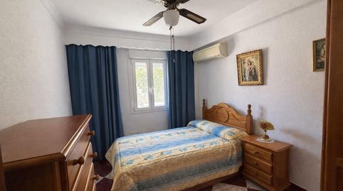 Foto 5 de Apartament en venda a Calle Lagrima, Cortijo Bazán - Los Casinis - Los Cipreses, Málaga Capital