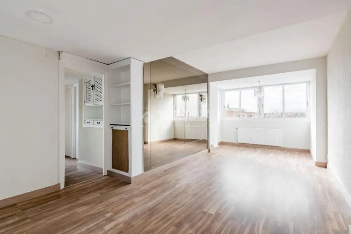 Habitación de Piso en venta en Madrid