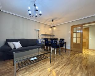 Flat to rent in Calle Cardenal Alvarez Martínez, Corredoría - La Carisa - Prado de La Vega