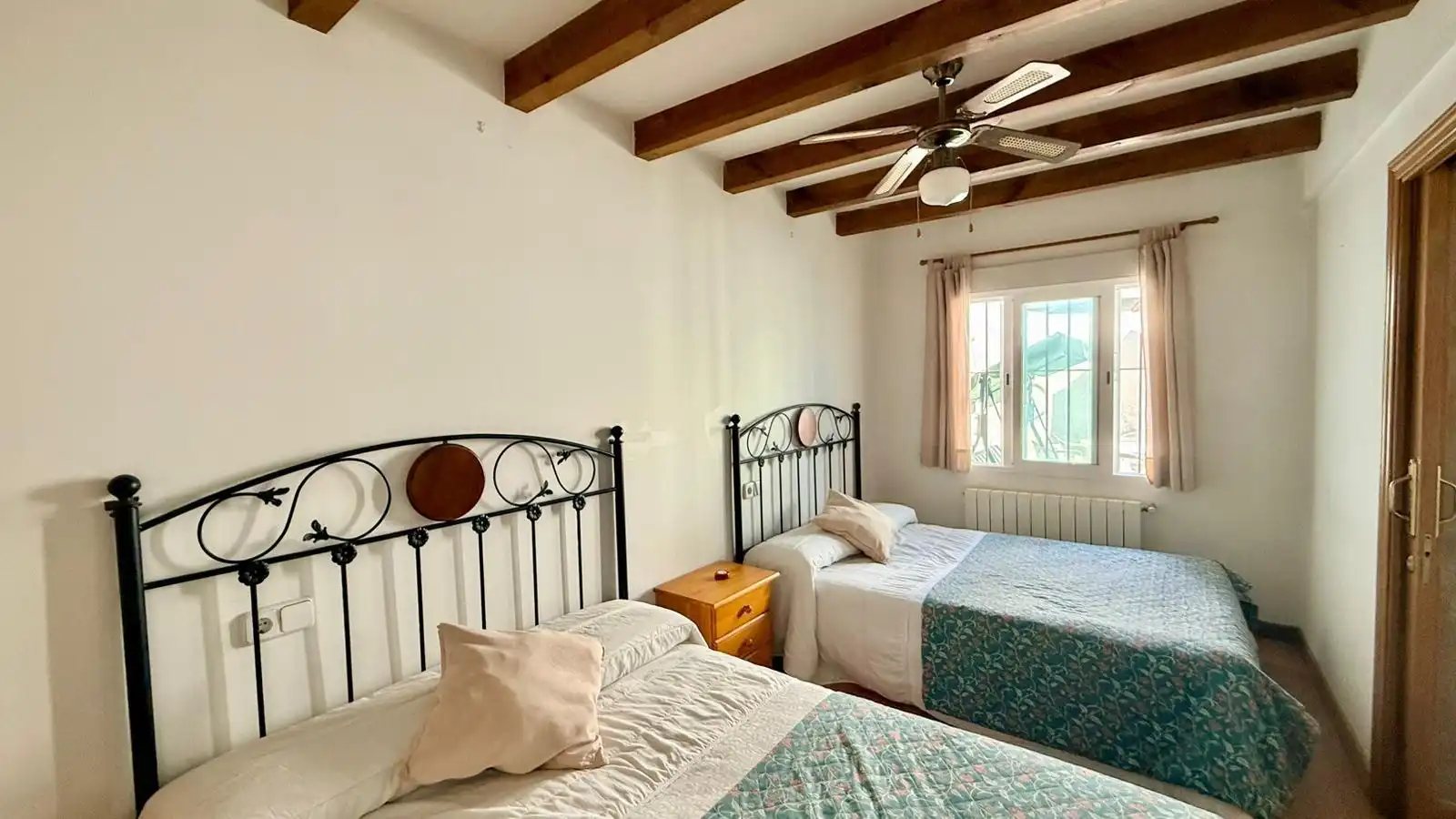 Dormitori de Casa o xalet en venda en Zarzuela del Pinar amb Calefacció i Moblat