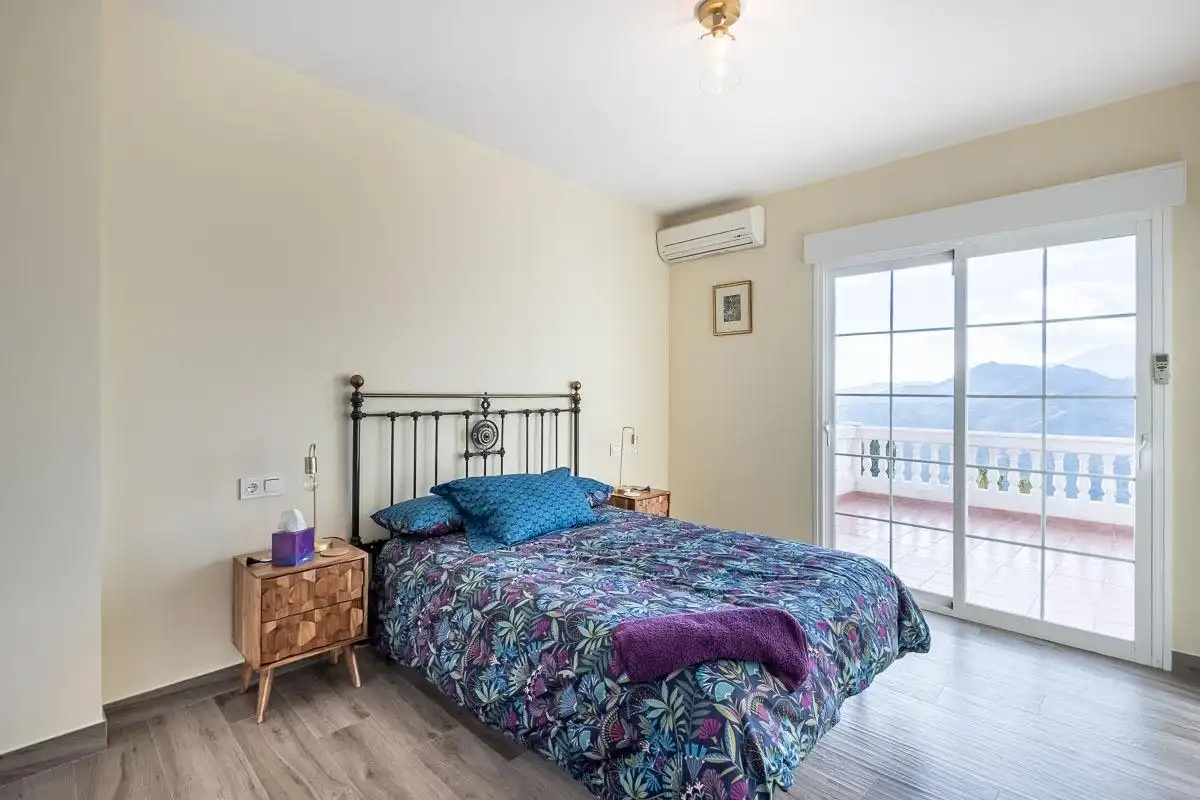 Habitación de Casa o chalet en venta en Jete con Aire acondicionado, Calefacción y Jardín privado