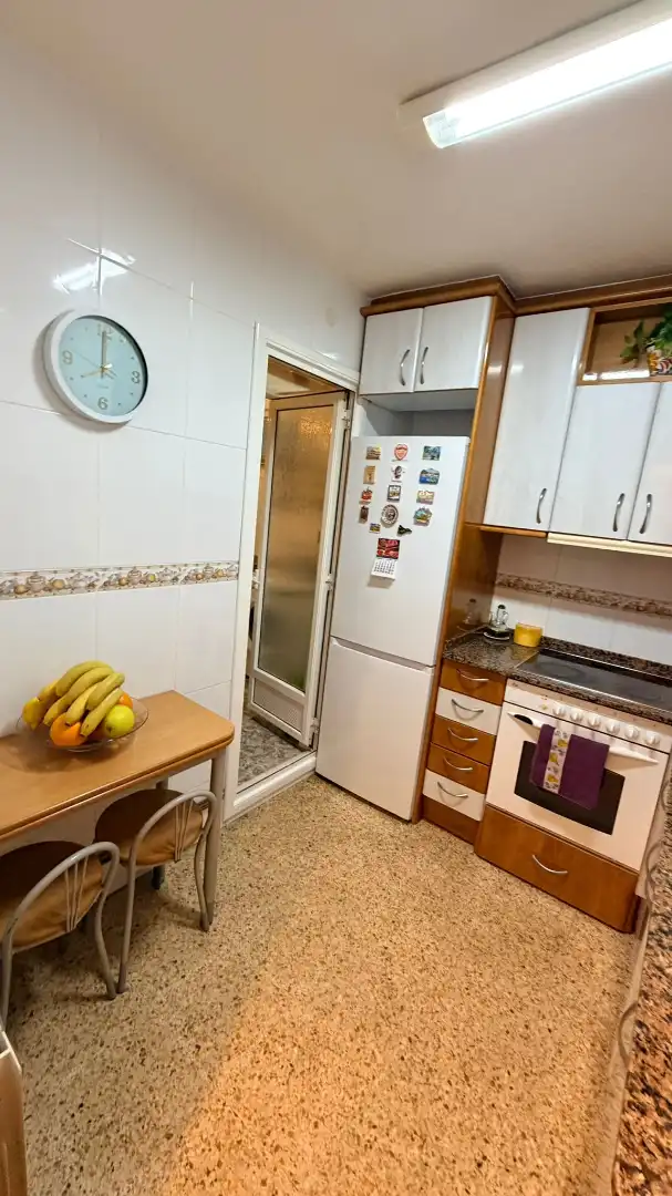 Cocina de Piso en venta en Badalona con Aire acondicionado