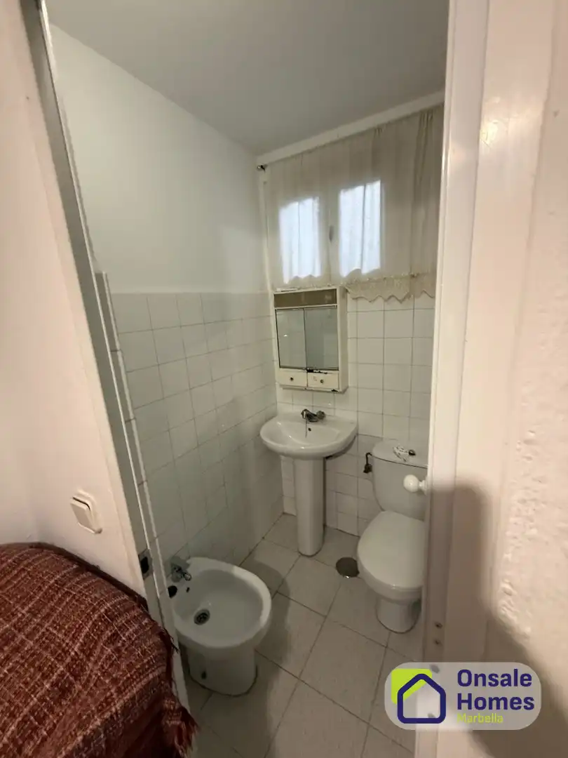 Bany de Casa adosada en venda en Marbella amb Jardí privat i Balcó