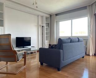 Living room of Apartment to share in  Madrid Capital  with Air Conditioner, Heating and Terrace