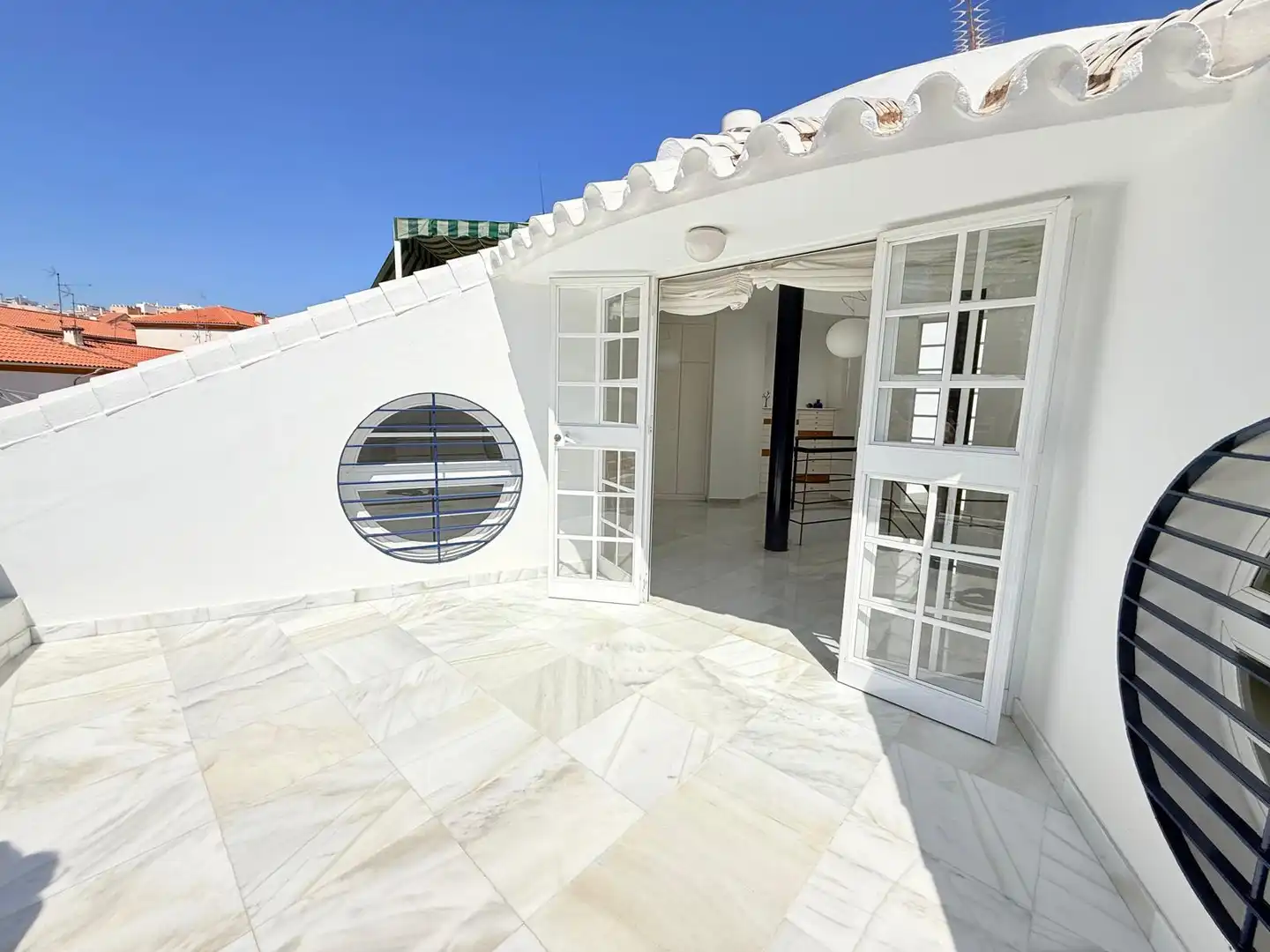 Maison mitoyenne avec terrasse à vendre à Bailén - Miraflores