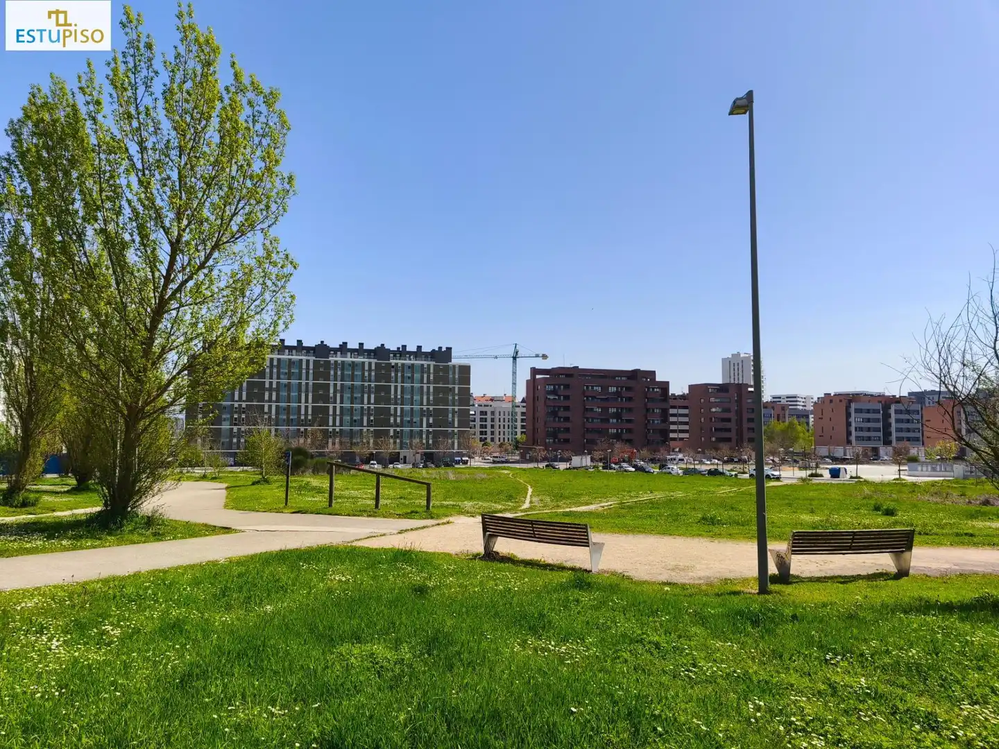 Piso en venta en Vitoria - Gasteiz con Calefacción, Jardín privado y Terraza