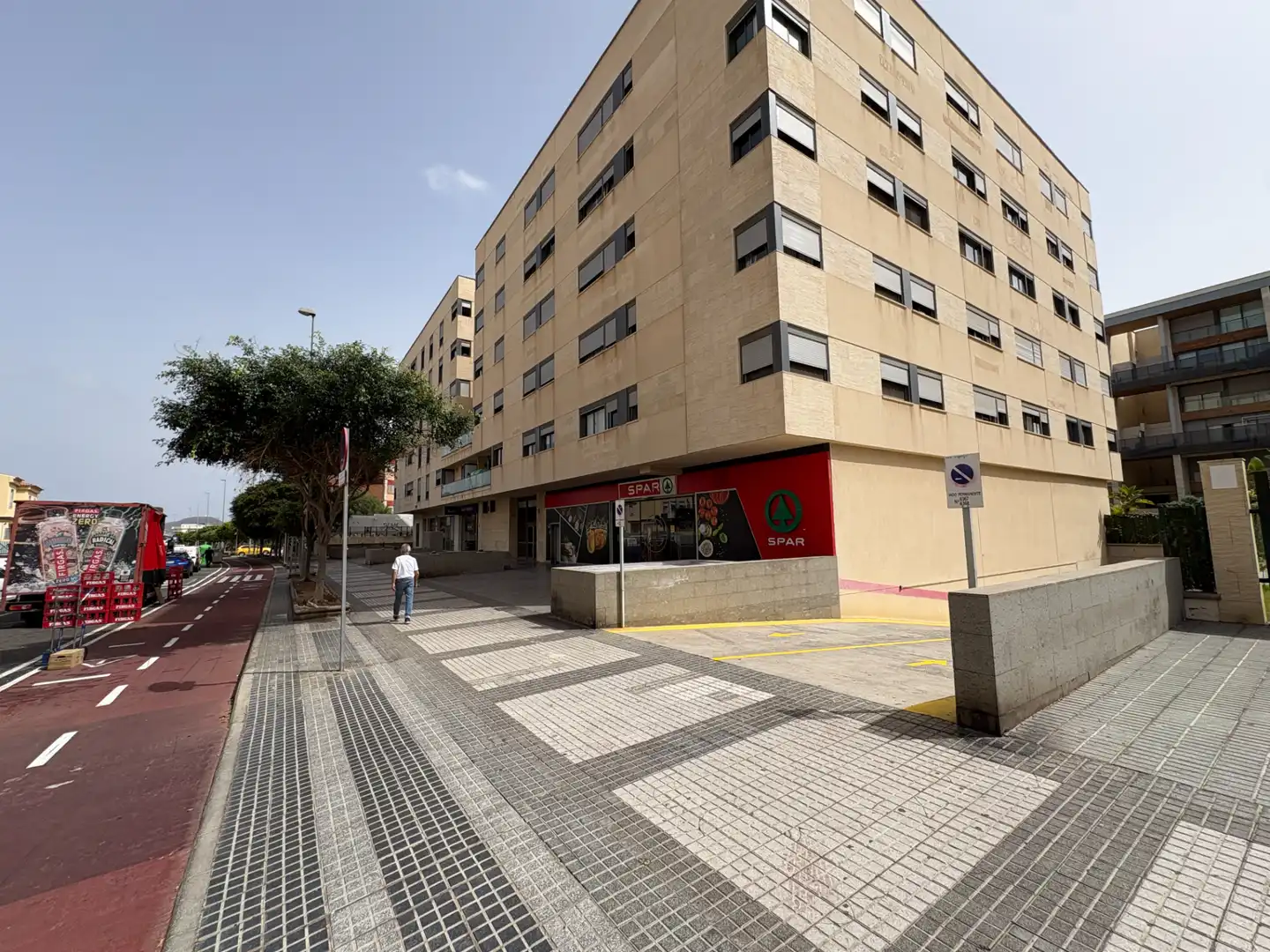 Exterior view of Flat for rent in Ciudad Alta