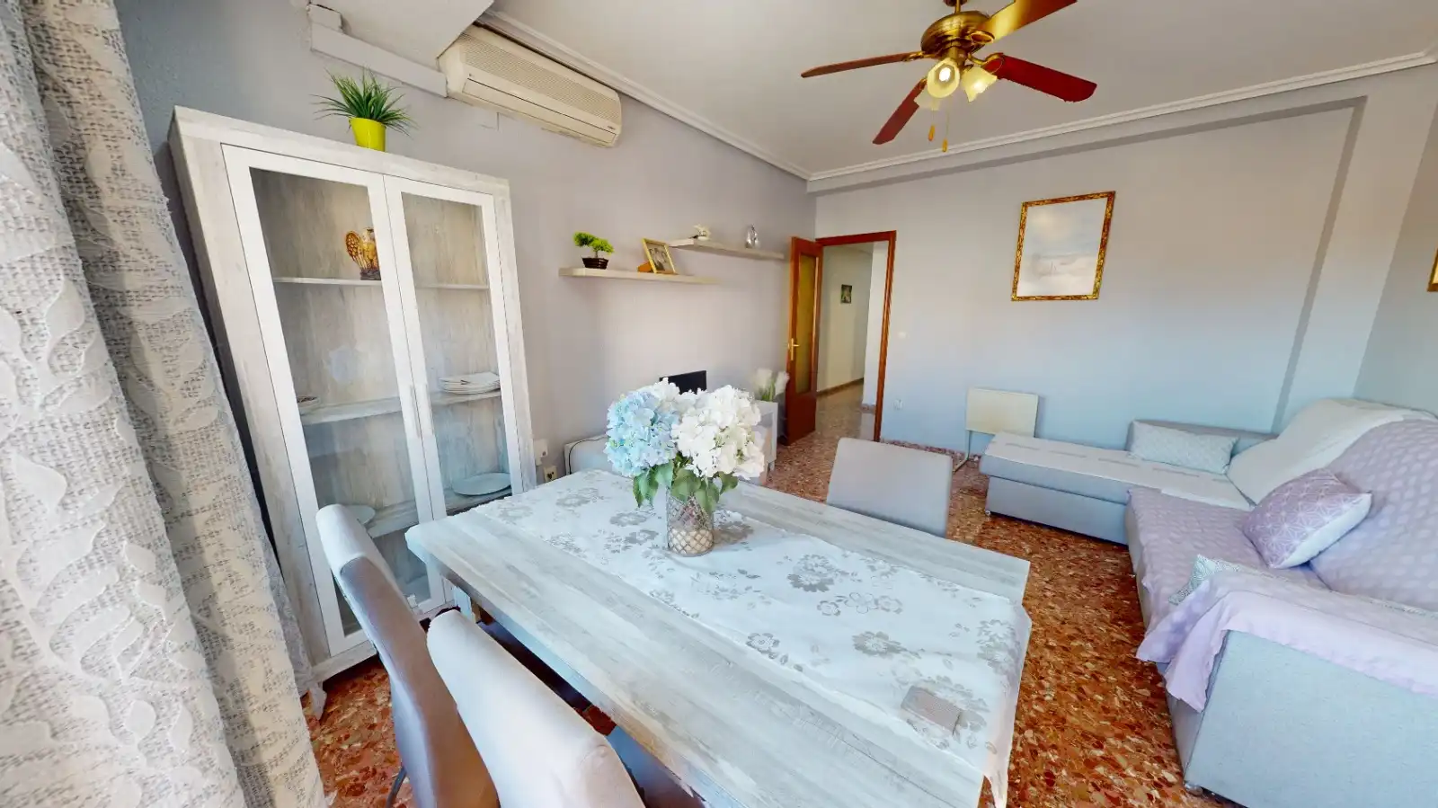 Dining room of Flat for sale in Elche / Elx  with Air Conditioner, Furnished and Oven