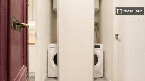 Foto 3 de Estudi per a compartir a El Raval, Barcelona