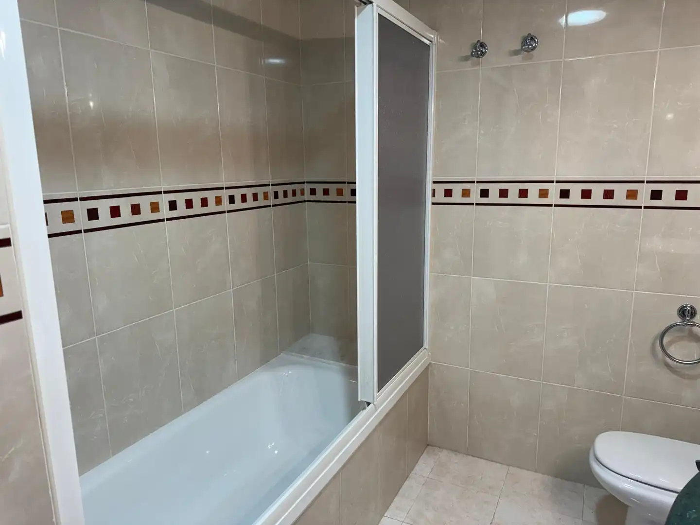 Baño de Dúplex en venta en Novelda con Aire acondicionado, Calefacción y Terraza