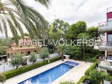 Flat with pool to rent in El Puerto