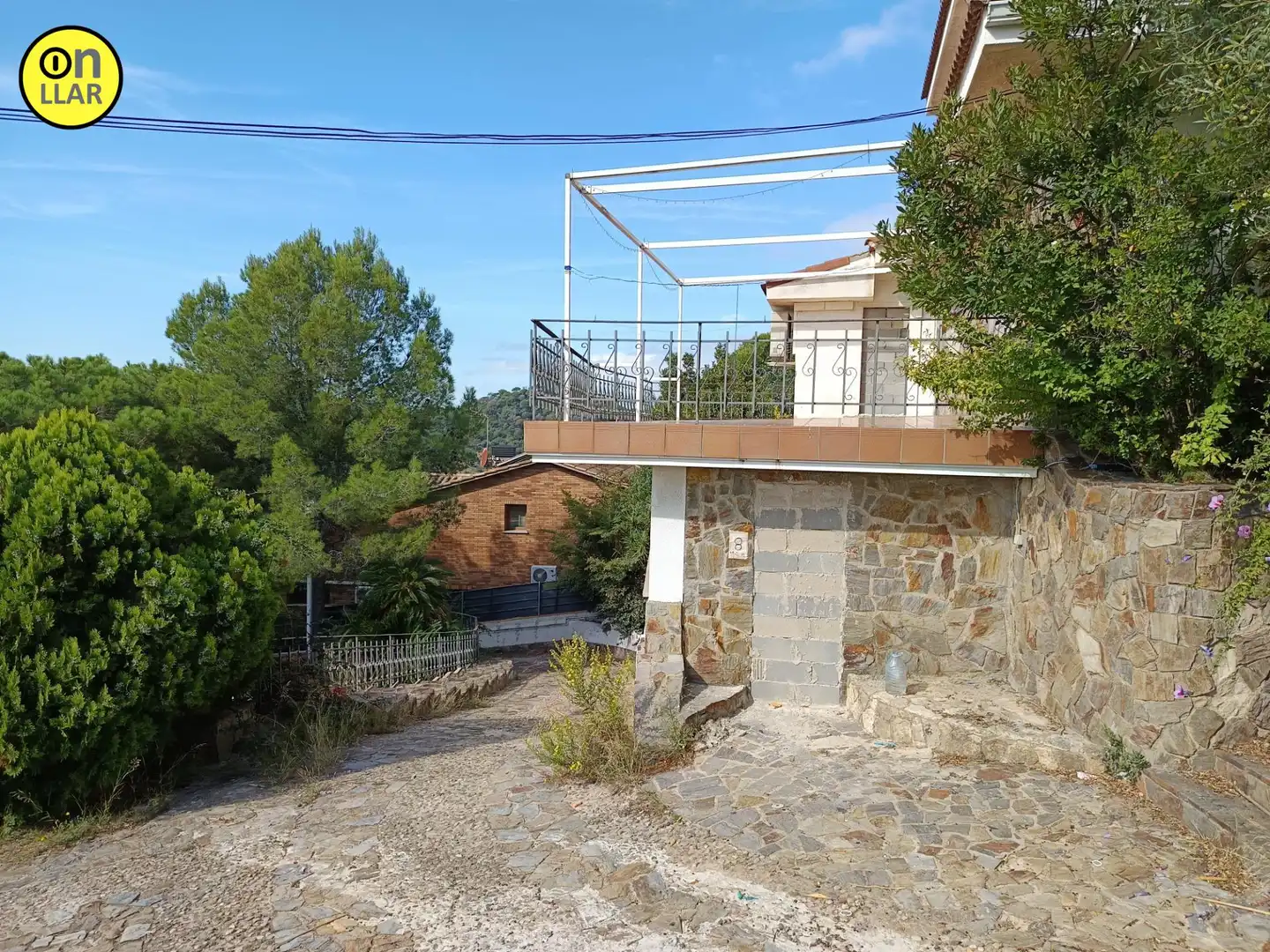 Außenansicht von Haus oder Chalet zum Verkauf in Sant Fost de Campsentelles mit Privatgarten, Terrasse und Abstellraum
