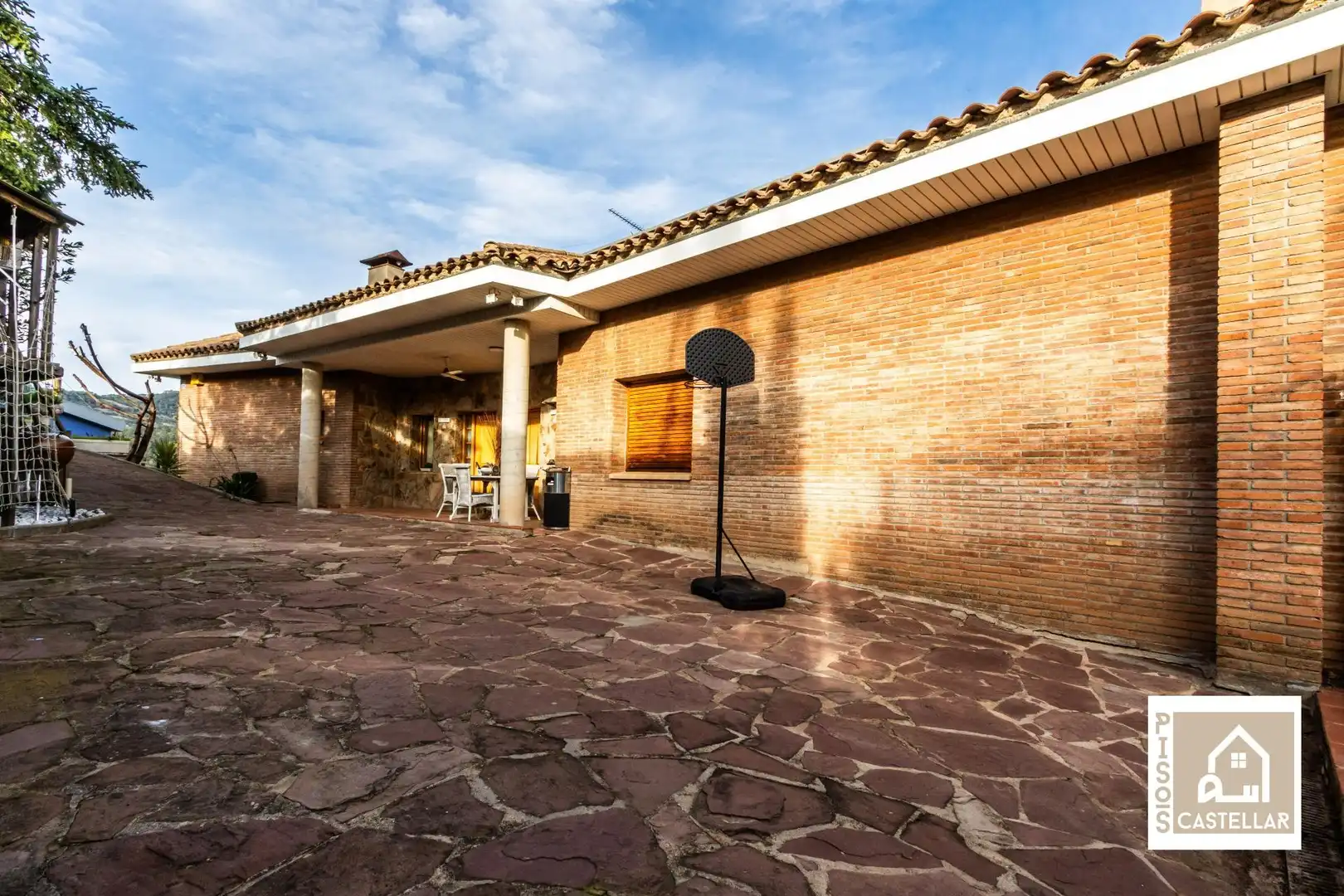 Casa con terraza en venta en El Racó - Sant Feliu del Racó, imagen 3
