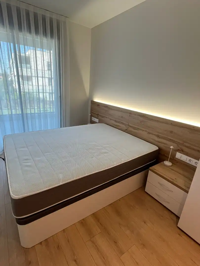 Bedroom of Flat for rent in Lleida  with Air Conditioner, Heating and Parquet flooring