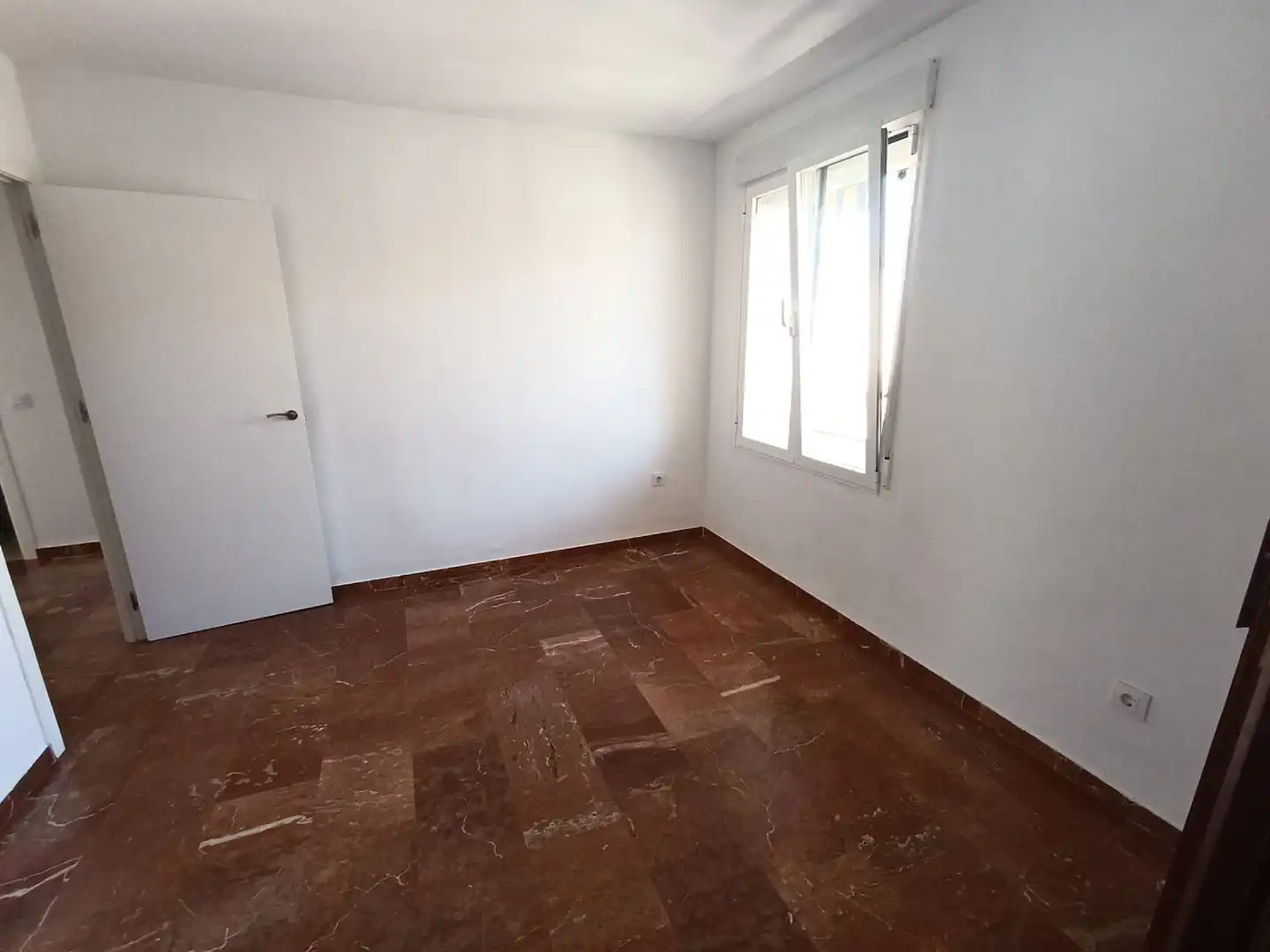 Schlafzimmer von Wohnung zum Verkauf in Linares