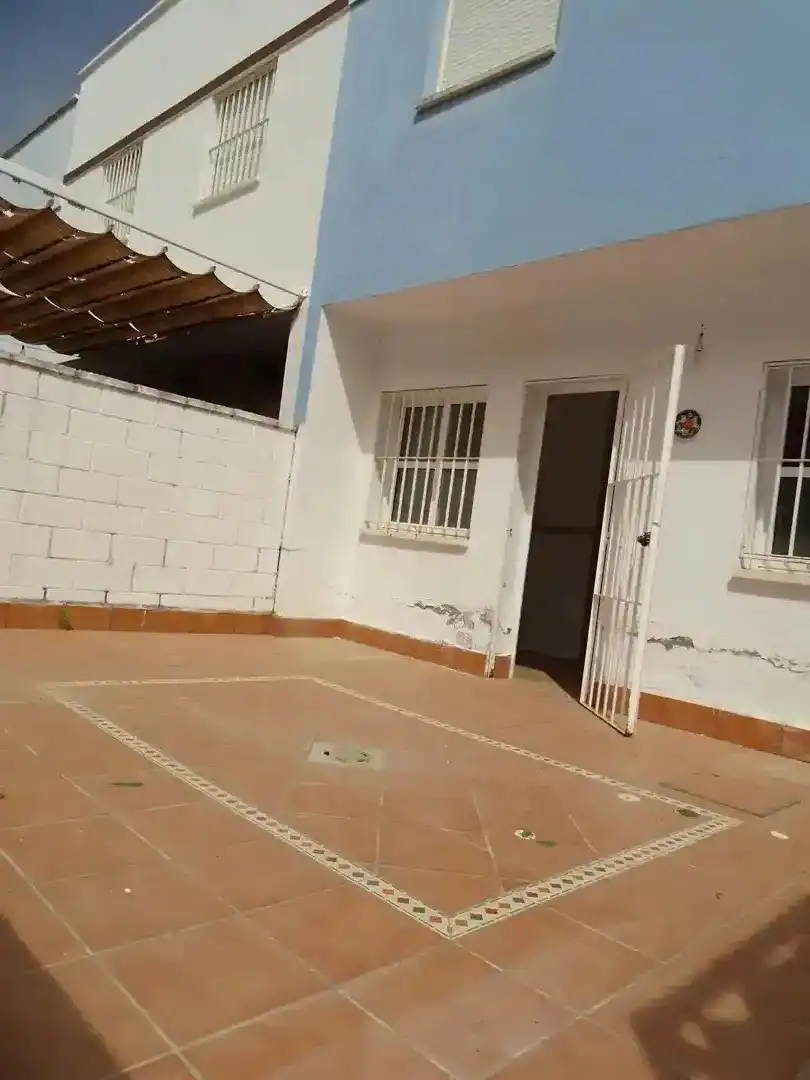 Terraced house with terrace for sale in Avenida de Las Lumbreras
