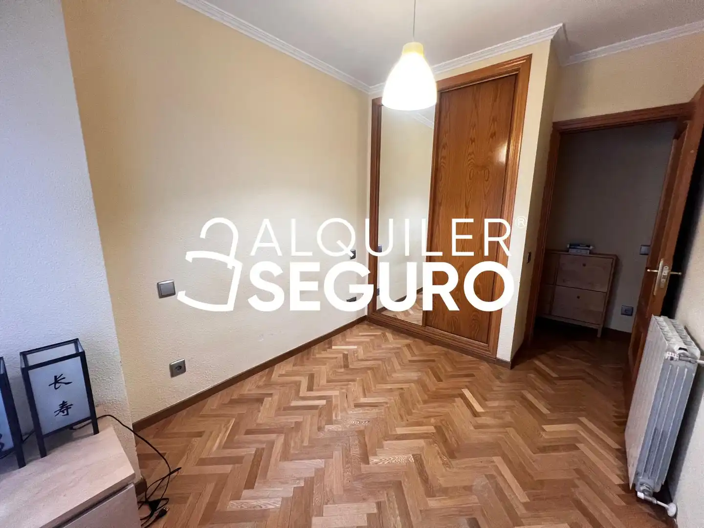 Schlafzimmer von Wohnung zur Miete in Madrid mit Klimaanlage, Heizung und Abstellraum