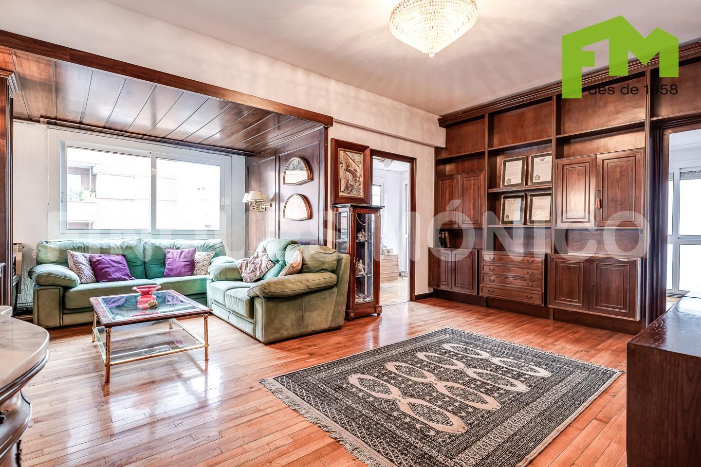 Living room of Flat for sale in  Barcelona Capital  with Air Conditioner, Heating and Storage room