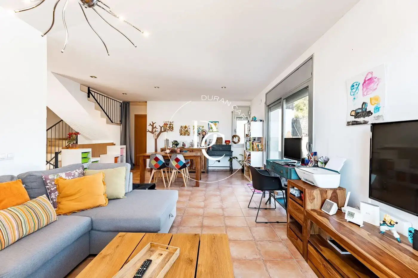 Sala de estar de Casa o chalet en venta en Canyelles con Aire acondicionado, Calefacción y Jardín privado
