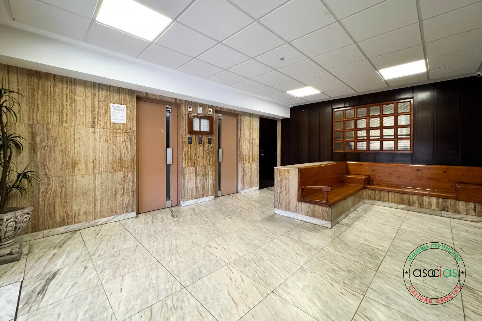Pis en venda en Gijón  amb Calefacció i Parquet